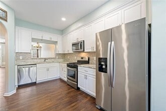 2619 Hartley St in Virginia Beach, VA - Building Photo - Building Photo
