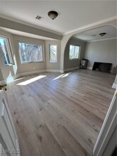 3032 Stern Dr in Las Vegas, NV - Foto de edificio - Building Photo