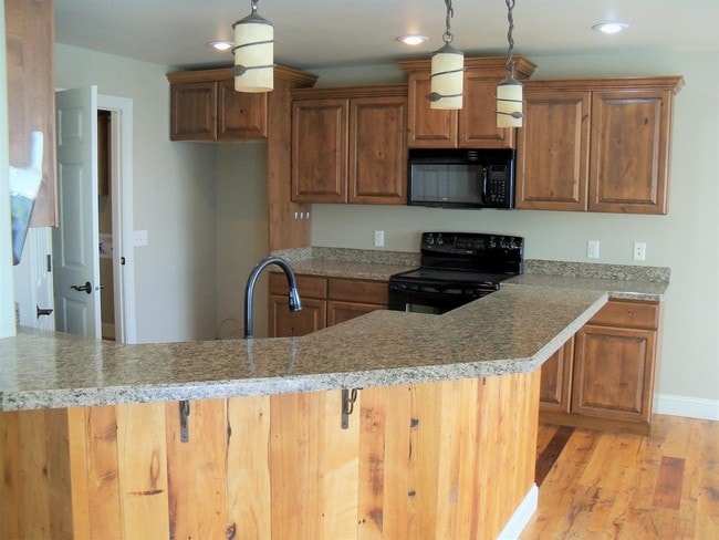 6240 Gray Hawk Way in Billings, MT - Building Photo - Building Photo