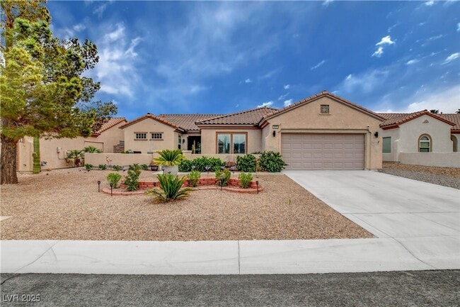 property at 2092 Wildwood Lake St