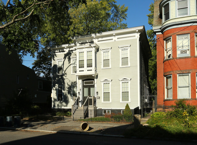 109 Park Pl in Schenectady, NY - Foto de edificio - Building Photo