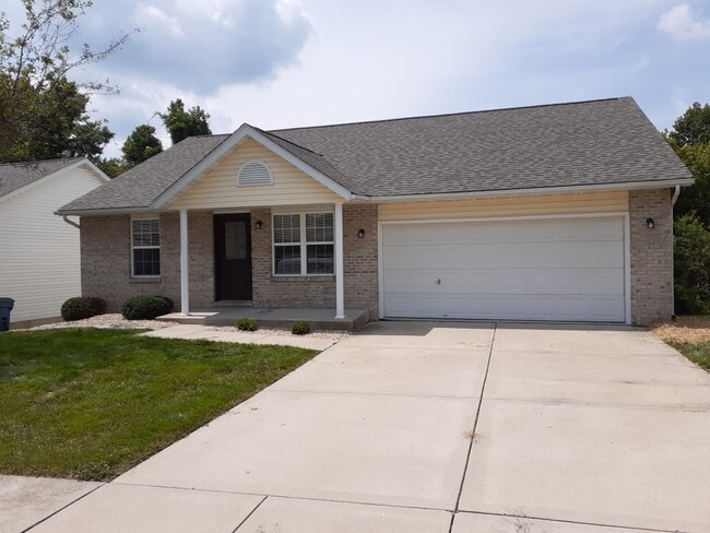 632 High School St in Collinsville, IL - Building Photo - Building Photo