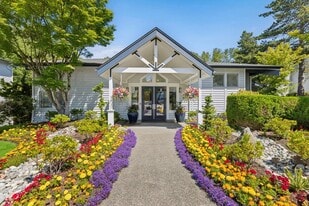Parker Landing in Renton, WA - Building Photo