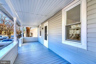6504 Rosemont Ave in Baltimore, MD - Building Photo - Building Photo