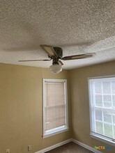 1209 Gray Dr in Killeen, TX - Building Photo - Building Photo