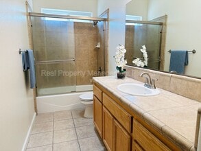 220 River in Madera, CA - Building Photo - Building Photo