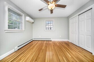 1 Market St, Unit 1 in Amesbury, MA - Building Photo - Building Photo