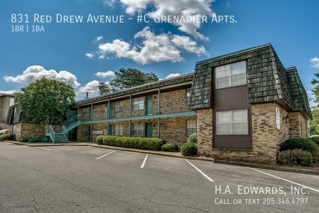 831 Red Drew Ave in Tuscaloosa, AL - Building Photo - Building Photo