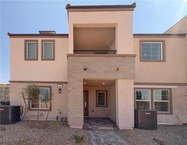 property at 331 Cymbal Pl