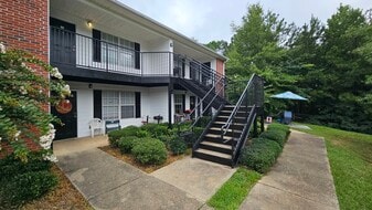 Evangeline Heights Apartments in Phenix City, AL - Building Photo