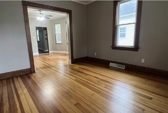 1720 Avoca St in Dubuque, IA - Building Photo - Building Photo