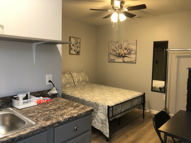 property at 5534 Allen Rd E