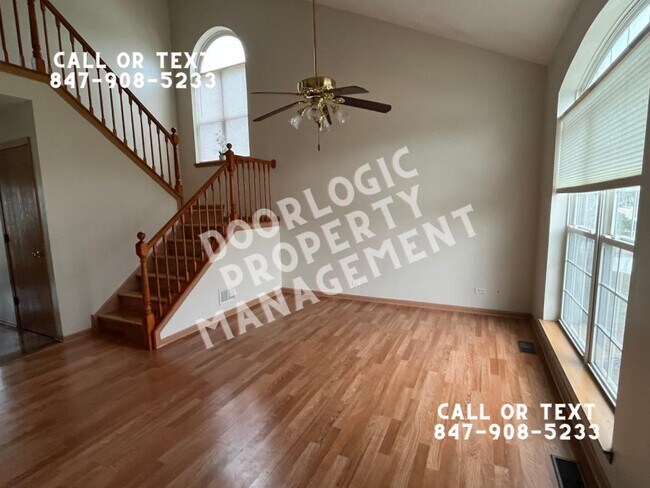 2936 Deerpath Ln in Carpentersville, IL - Building Photo - Building Photo