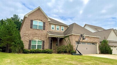 230 Melison Dr in Pike Road, AL - Foto de edificio - Building Photo