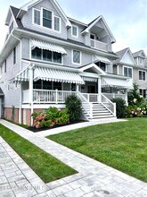 303 Pennsylvania Ave in Spring Lake, NJ - Building Photo - Building Photo