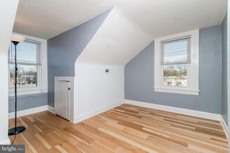 17 State Rd in Media, PA - Foto de edificio - Building Photo