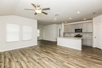 6169 Pathfinder Trail in Fort Worth, TX - Building Photo - Building Photo