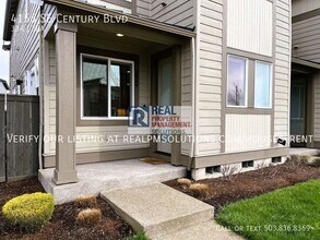 4156 SE Century Blvd in Hillsboro, OR - Building Photo - Building Photo