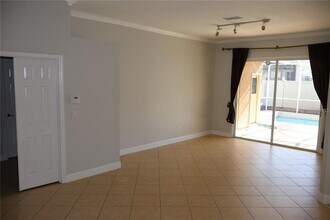 857 Belted Kingfisher Dr S, Unit Apt 104 in Palm Harbor, FL - Building Photo - Building Photo