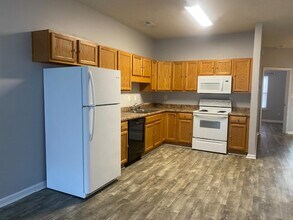 604 Beach Walk Pl in Myrtle Beach, SC - Foto de edificio - Building Photo