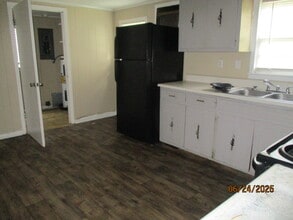 1426 Mary St in Waycross, GA - Building Photo - Building Photo