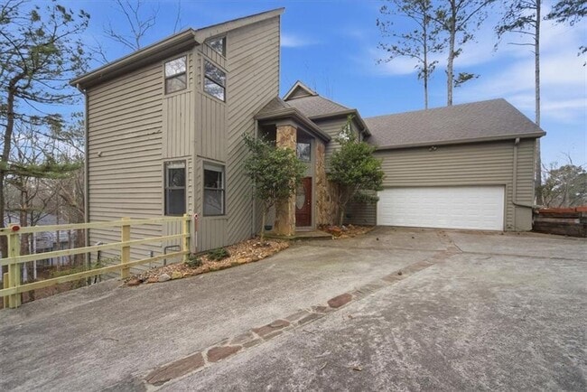 530 Matterhorn Way in Alpharetta, GA - Building Photo - Building Photo