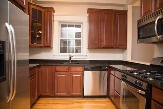 25 Vinton St in Boston, MA - Building Photo - Building Photo