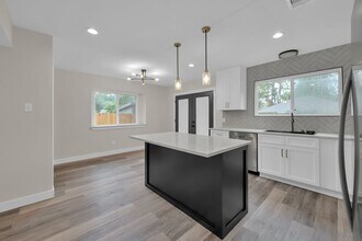 3526 Indian Forest Dr in Spring, TX - Building Photo - Building Photo