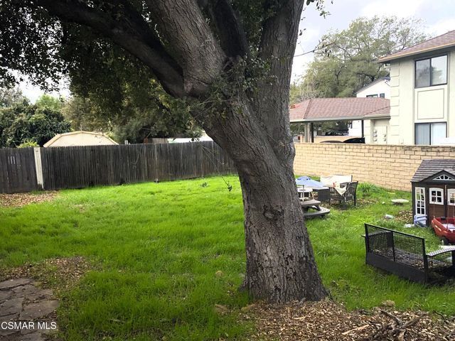 117 Sunset Dr in Thousand Oaks, CA - Building Photo - Building Photo
