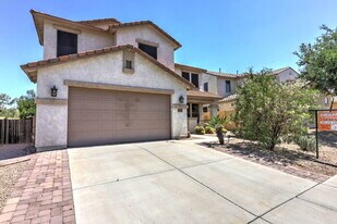 717 West Camino Tunera in Sahuarita, AZ - Building Photo