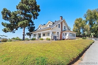 52 E St in Chula Vista, CA - Building Photo - Building Photo