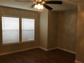 1051 Morning Light Rd in Jacksonville, FL - Building Photo - Building Photo