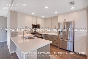 161 N L St in Livermore, CA - Building Photo