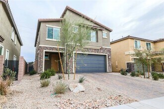 2614 Topaz Blue St in Las Vegas, NV - Building Photo - Building Photo