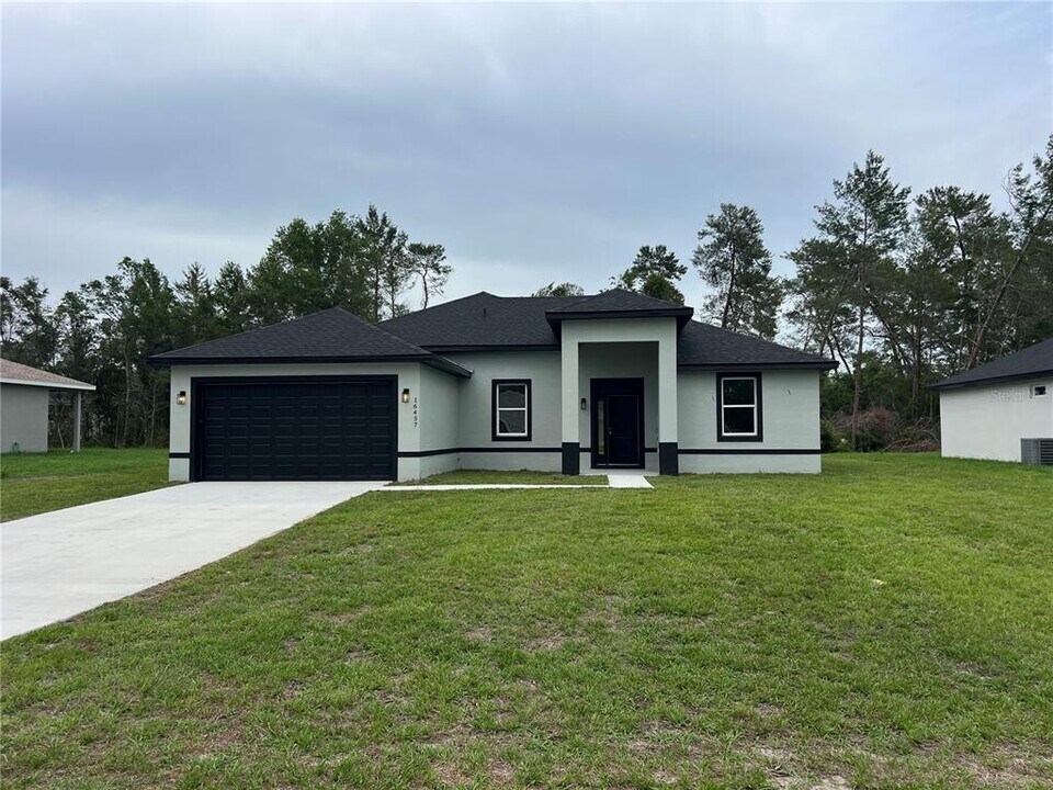 16457 SW 27th Ave in Ocala, FL - Building Photo