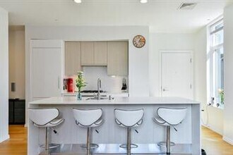 7 E Springfield St-Unit -4 in Boston, MA - Foto de edificio - Building Photo