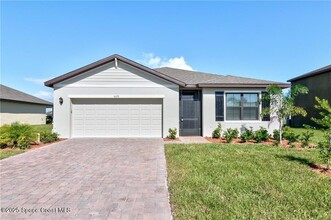 5076 Marble St in Grant Valkaria, FL - Building Photo - Building Photo