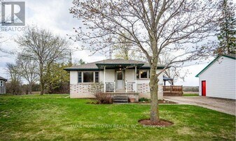 2445 Hespeler Rd in Cambridge, ON - Building Photo