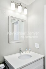 2409 Tremont Pl in Denver, CO - Building Photo - Building Photo