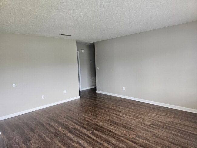 5007 N Moore Ln in Chattanooga, TN - Building Photo - Building Photo