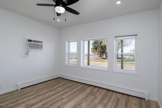 150 Lakeside Ave in Lorain, OH - Building Photo - Building Photo