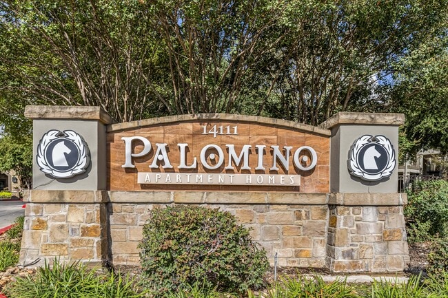 Palomino Apartments Homes