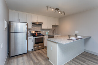 North 49 Apartments in Colorado Springs, CO - Building Photo - Interior Photo