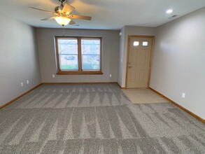 1711 Jo Ann Dr in Raymore, MO - Building Photo - Building Photo