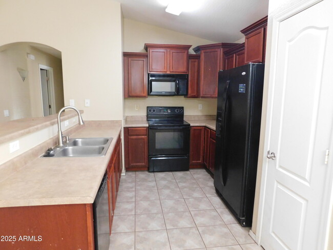 24029 Chambers St in Buckeye, AZ - Building Photo - Building Photo
