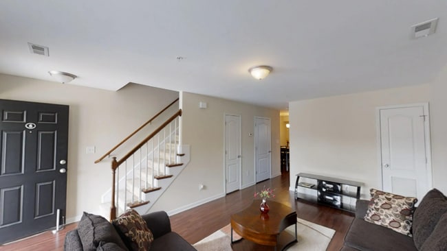 347 Family Lodge Dr in Fayetteville, NC - Building Photo - Building Photo