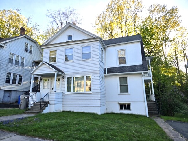 property at 68 George St