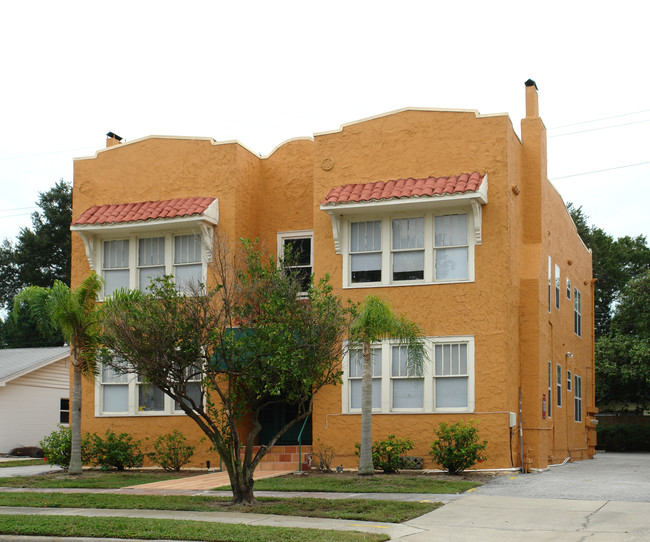 4110 El Prado Blvd in Tampa, FL - Building Photo - Building Photo