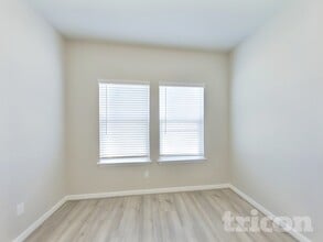 5915 Noah Pl in Saint Hedwig, TX - Building Photo - Building Photo