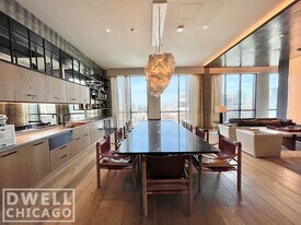 26 N Sangamon St, Unit 1007S in Chicago, IL - Building Photo